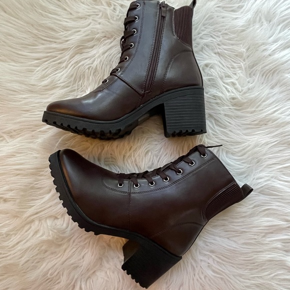 Espresso Lace Up Heeled Booties - Picture 13 of 16